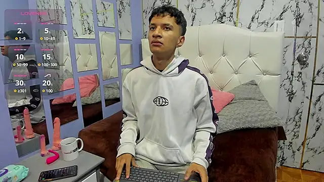 Elian Julian online show from 11-07-25, 12:59