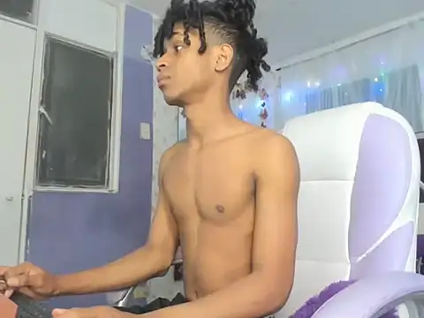 Santy bigcock 01 online show from 11-05-25, 11:13