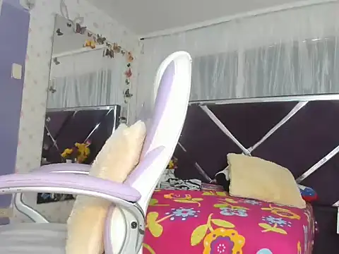 Santy bigcock 01 online show from 11-24-25, 03:12