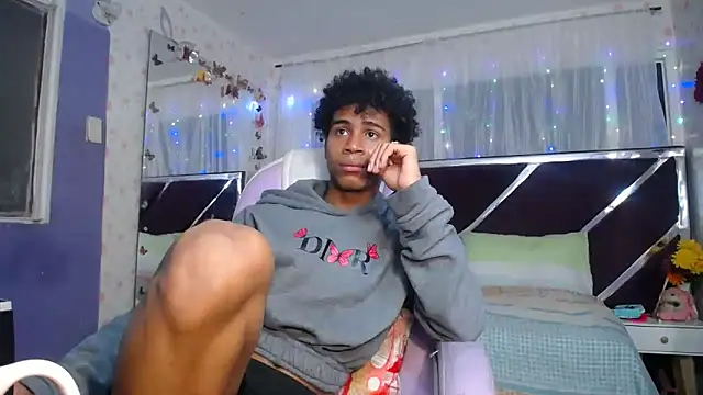 Santy bigcock 01 online show from 03-31-26, 12:51