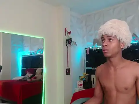 Santy bigcock 01 online show from 11-29-25, 12:55