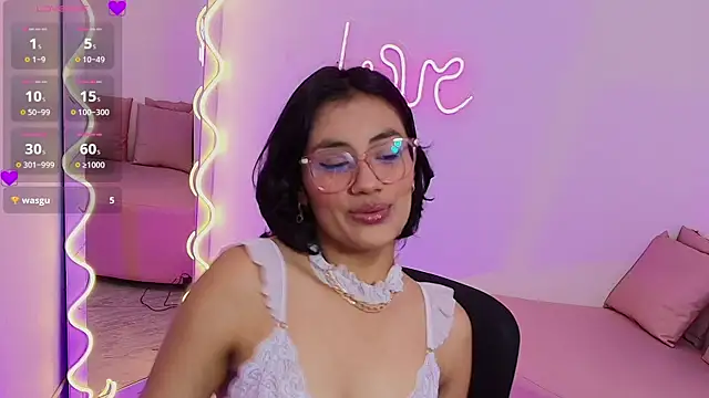 PEACHY TAY online show from 01-07-26, 11:59