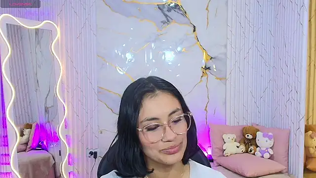 PEACHY TAY online show from 07-27-26, 11:39
