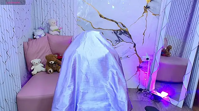 PEACHY TAY online show from 05-26-26, 11:30
