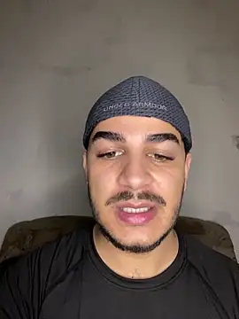 MorenoVelvet online show from 12-22-25, 09:37