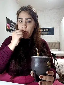 Snapshot of nahiarabiel33 chatting on 06-23-26, 07:01 nahiarabiel33 online show from 06-23-26, 07:01