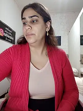 nahiarabiel33 online show from 04-08-26, 05:25