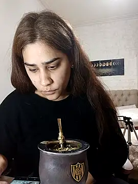 nahiarabiel33 online show from 06-04-26, 04:55