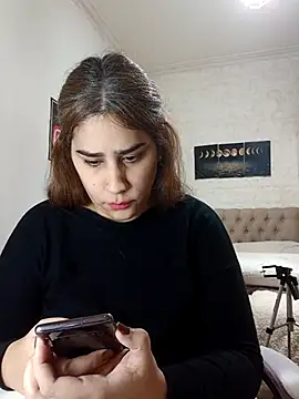 Snapshot of nahiarabiel33 chatting on 07-03-26, 05:41 nahiarabiel33 online show from 07-03-26, 05:41