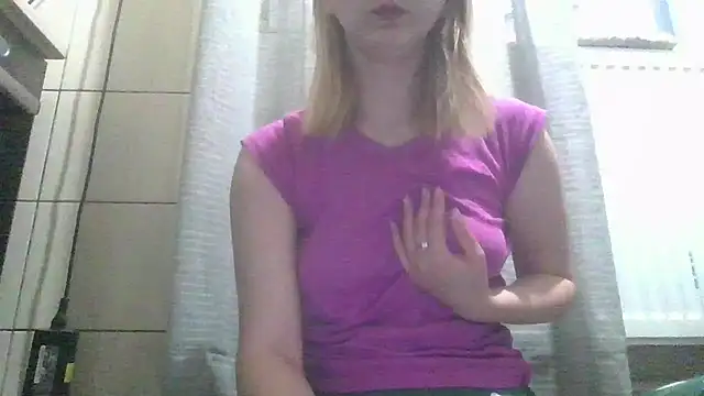 Snapshot of dirty_sasha00 chatting on 05-31-26, 02:39 dirty sasha00 online show from 05-31-26, 02:39
