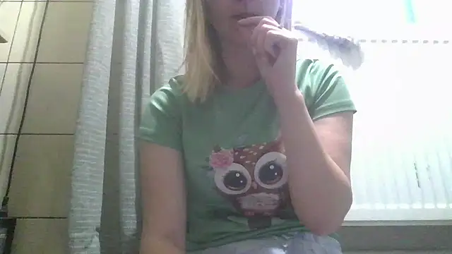 Snapshot of dirty_sasha00 chatting on 05-13-26, 02:40 dirty sasha00 online show from 05-13-26, 02:40