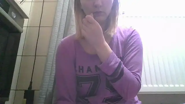 Snapshot of dirty_sasha00 chatting on 04-30-26, 03:13 dirty sasha00 online show from 04-30-26, 03:13