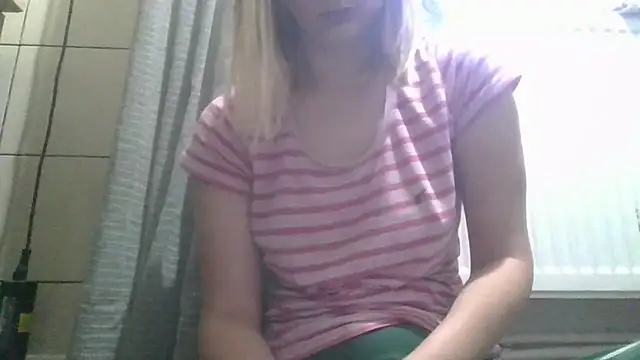 Snapshot of dirty_sasha00 chatting on 05-29-26, 02:39 dirty sasha00 online show from 05-29-26, 02:39