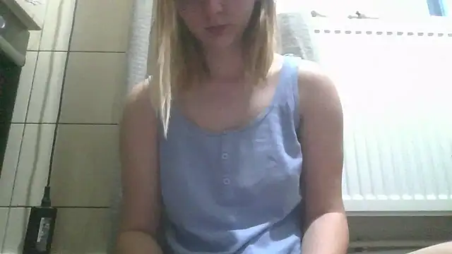 Snapshot of dirty_sasha00 chatting on 06-13-26, 01:58 dirty sasha00 online show from 06-13-26, 01:58