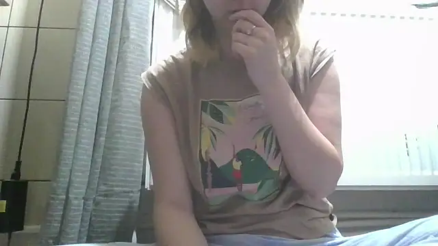 Snapshot of dirty_sasha00 chatting on 05-02-26, 02:39 dirty sasha00 online show from 05-02-26, 02:39