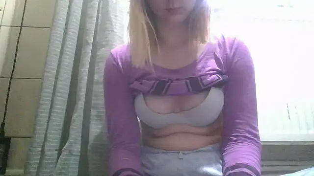 Snapshot of dirty_sasha00 chatting on 05-11-26, 02:46 dirty sasha00 online show from 05-11-26, 02:46