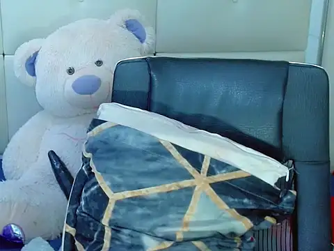 NharaBigCock online show from 11-30-25, 09:04