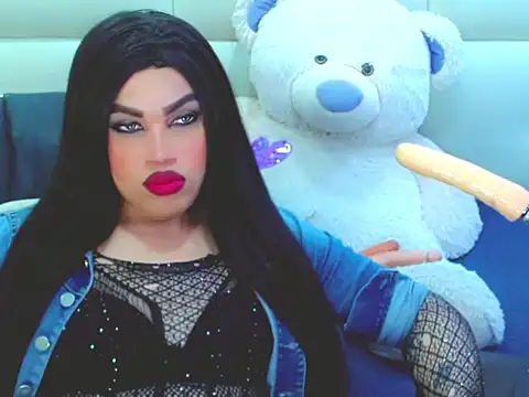 Snapshot of NharaBigCock chatting on 02-24-26, 02:07 NharaBigCock online show from 02-24-26, 02:07