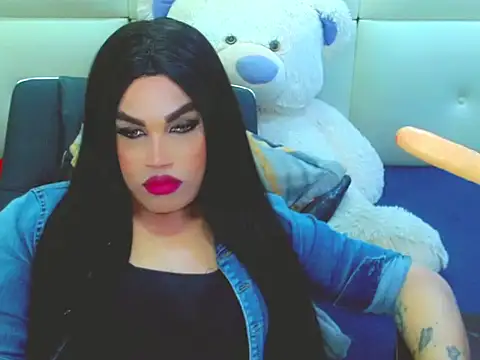 Snapshot of NharaBigCock chatting on 02-04-26, 07:20 NharaBigCock online show from 02-04-26, 07:20