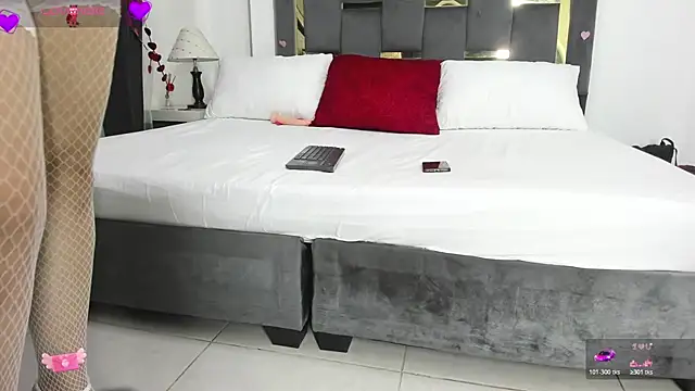 CatleyaSmith online show from 02-24-26, 01:34