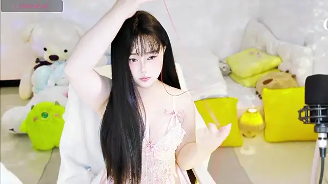 Nina37 online show from 01-17-26, 09:40