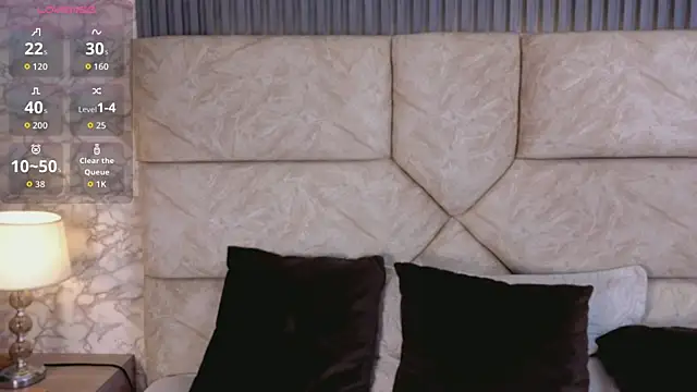 violett fowlerxx online show from 04-15-26, 04:18