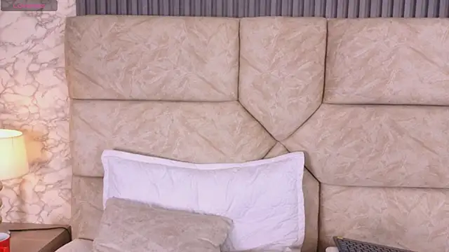 violett fowlerxx online show from 05-20-26, 04:42
