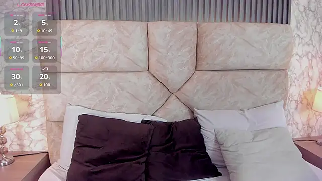 violett fowlerxx online show from 11-14-25, 03:43