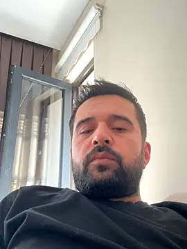 Snapshot of NiktirGit31 chatting on 11-05-25, 10:40 NiktirGit31 online show from 11-05-25, 10:40