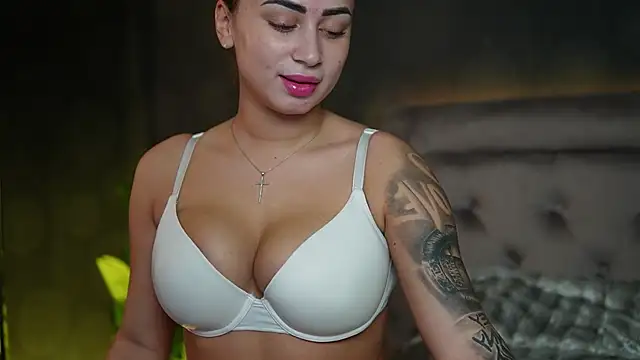 AmeliaJupiter online show from 11-15-25, 09:08