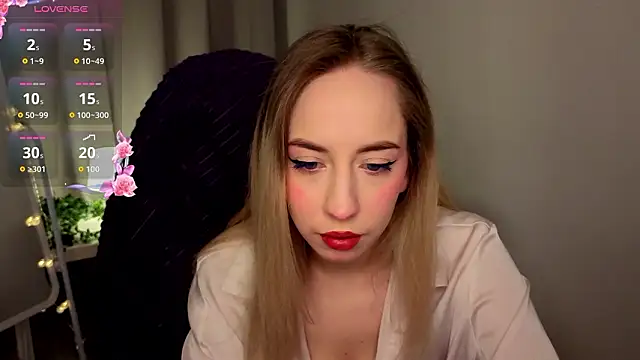 Snapshot of IsabelleBliz chatting on 02-04-26, 10:05 IsabelleBliz online show from 02-04-26, 10:05