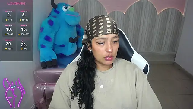 tamara brown t online show from 11-29-25, 02:55