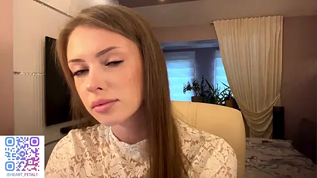 Snapshot of mona_star chatting on 11-07-25, 09:14 mona star online show from 11-07-25, 09:14