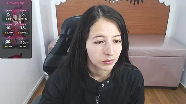 scarlett percy t online show from 02-07-26, 07:33