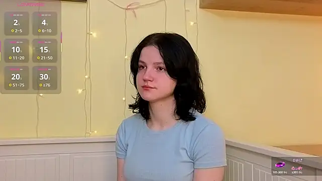 LatinaHuguenin online show from 01-17-26, 07:12