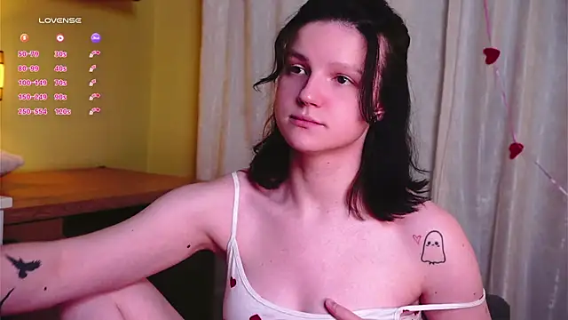 LatinaHuguenin online show from 02-07-26, 08:28