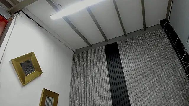 Caitlyn-Joness  online show from 11-26-25, 07:47