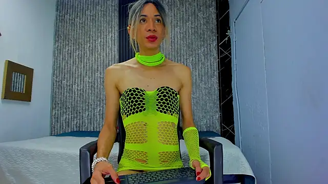 Caitlyn-Joness  online show from 12-04-25, 02:05