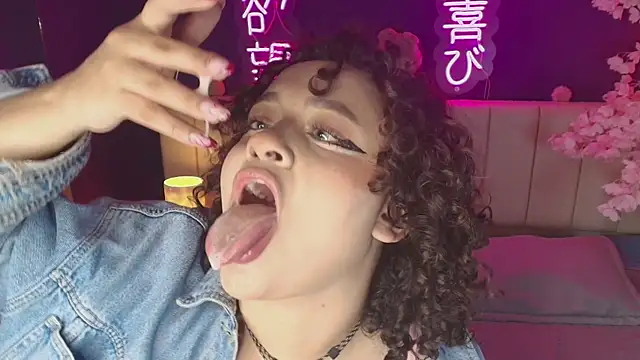  sarahRose online show from 04-18-26, 03:53