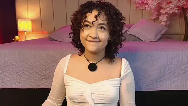  sarahRose online show from 04-12-26, 03:54