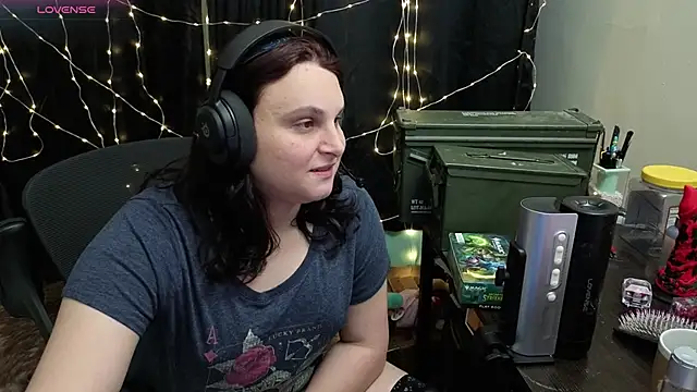 Salacious Sage online show from 04-17-26, 09:06