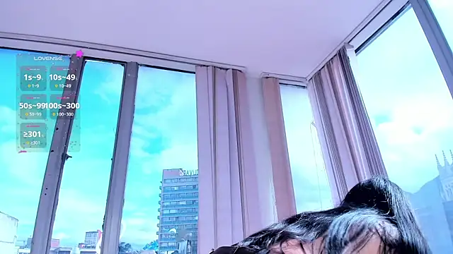 Alesiafiore online show from 11-13-25, 12:31