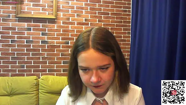 Snapshot of AlissaGerardo chatting on 11-30-25, 02:07 AlissaGerardo online show from 11-30-25, 02:07