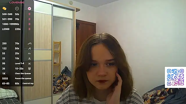 Snapshot of AlissaGerardo chatting on 12-19-25, 02:19 AlissaGerardo online show from 12-19-25, 02:19