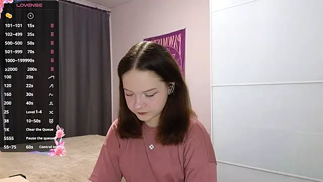Snapshot of AlissaGerardo chatting on 04-25-26, 12:08 AlissaGerardo online show from 04-25-26, 12:08
