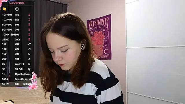 Snapshot of AlissaGerardo chatting on 05-12-26, 12:00 AlissaGerardo online show from 05-12-26, 12:00
