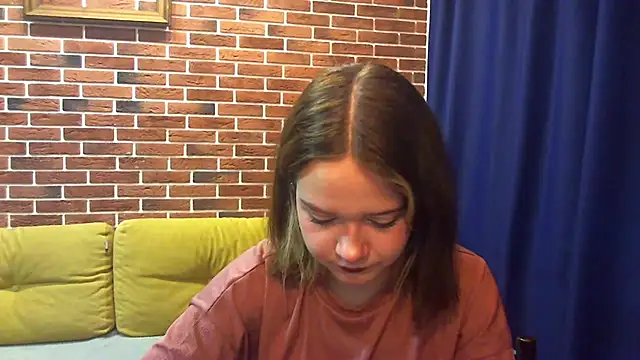 Snapshot of AlissaGerardo chatting on 11-28-25, 02:06 AlissaGerardo online show from 11-28-25, 02:06