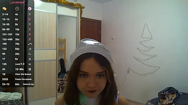 Snapshot of AlissaGerardo chatting on 12-22-25, 02:06 AlissaGerardo online show from 12-22-25, 02:06