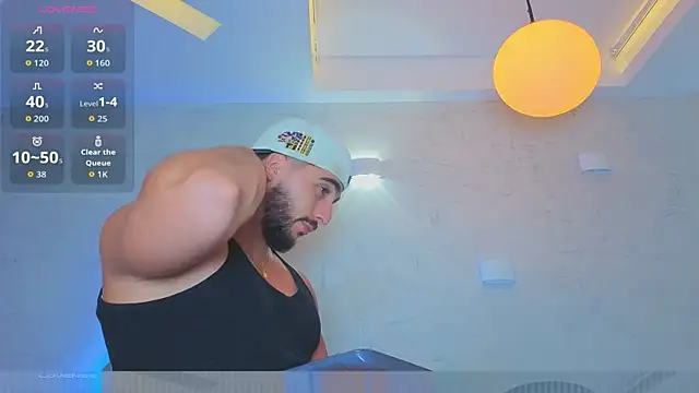Scottfishcer1 online show from 06-09-26, 07:15