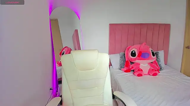 Janettcruz online show from 02-09-26, 08:18